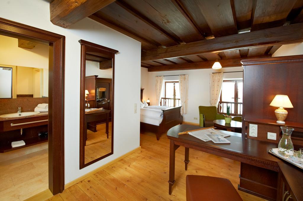 Hotel Zur Post Kötzting Zewnętrze zdjęcie